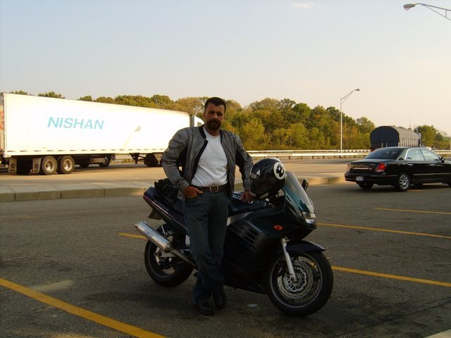  Shpërthen ish-deputeti i PD për çlirimin e Tiranës: Një komunist i mirë, është një komunist i vdekur!