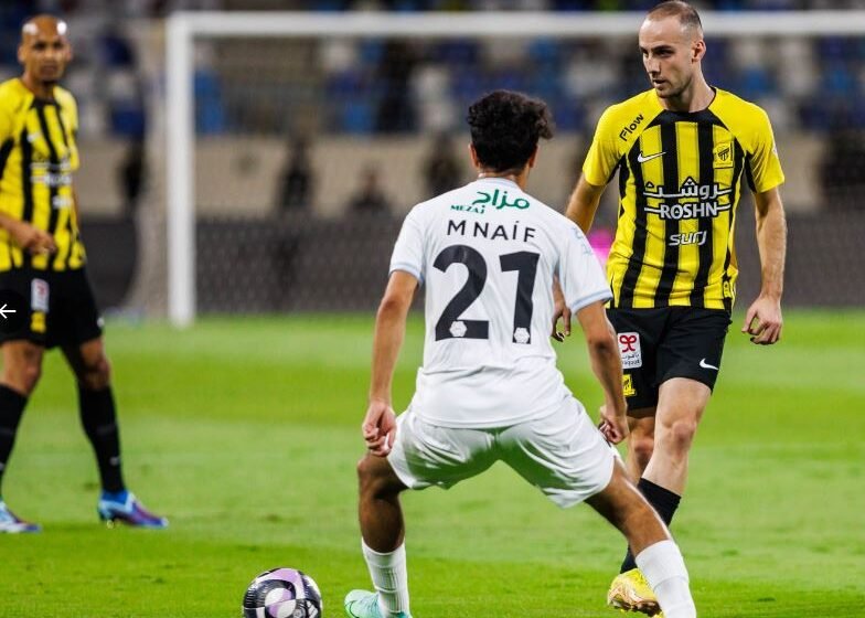  Asiston për dhe ish-lojtarin e Liverpullit, Mario Mitaj shkëlqen në kampionat