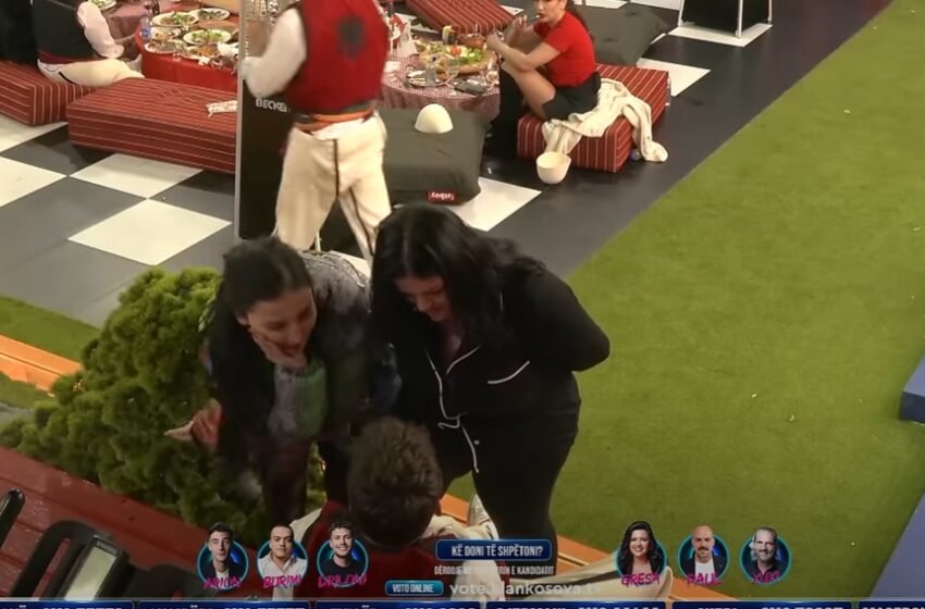  Xheneta e Gresa tentojnë ta puthin Drilonin, i kërkojnë të fle…