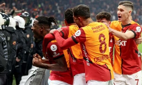  Galatasaray me fitore dramatike në minutën e 98-të