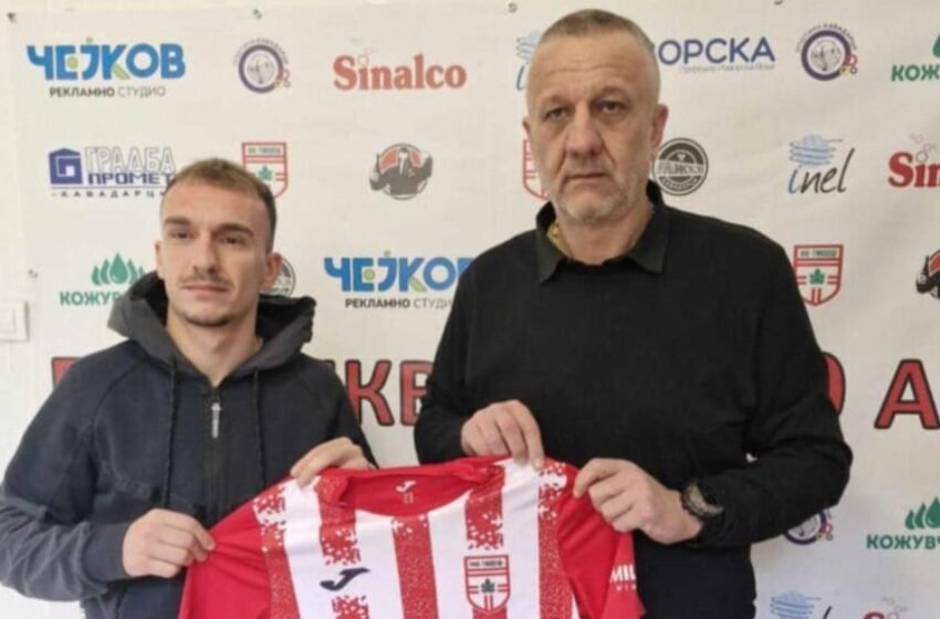  Arbi Vosha, do të vesh fanellën e Tikveshit