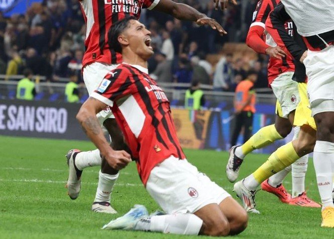  Milani ka një lidër te ri, drejtuesin e shpërblejnë me një ofertë të lartë