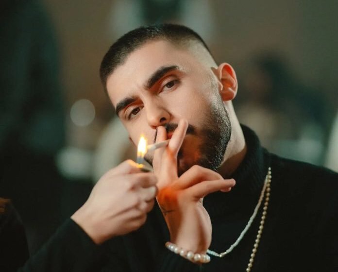  Butrint Imeri ndanë imazhe familjare nga festa