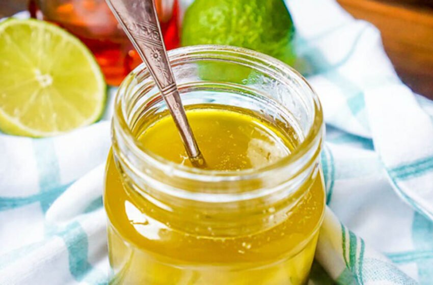 Do të shpëtoni! Mjaltë dhe limon jeshil, shurupi natyral kundër kollës