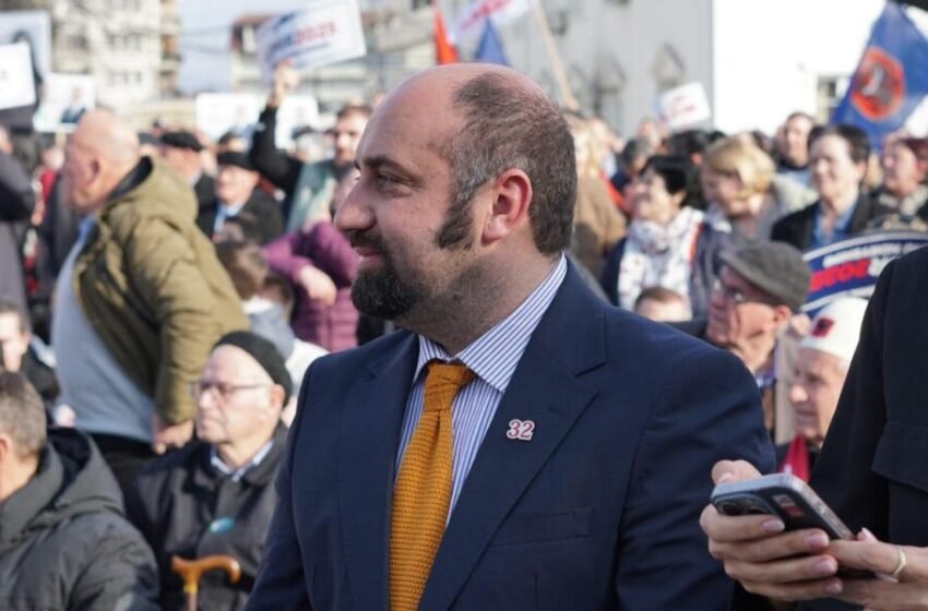Krenar Xhaferi nga tubimi në Viti: Me super energji drejt fitores më 9 shkurt!