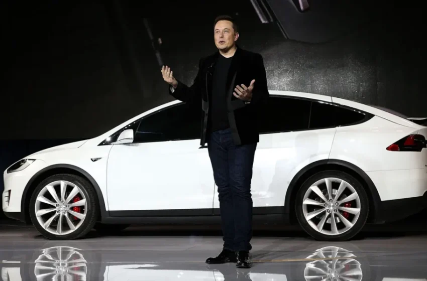 Mbështeti të djathtën esktreme, gjermanët hakmerren ndaj Musk! Bien shitjet e Teslas me 59%