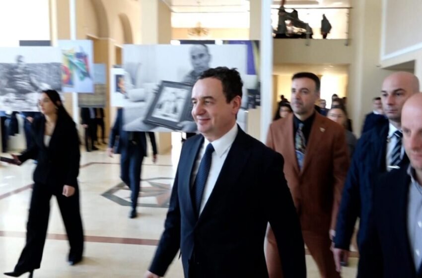 “Pse ky insistim i panevojshëm?” – Zyra e Kryeministrit tenton të arsyetojë shpërfilljen e tij ndaj sistemit të drejtësisë