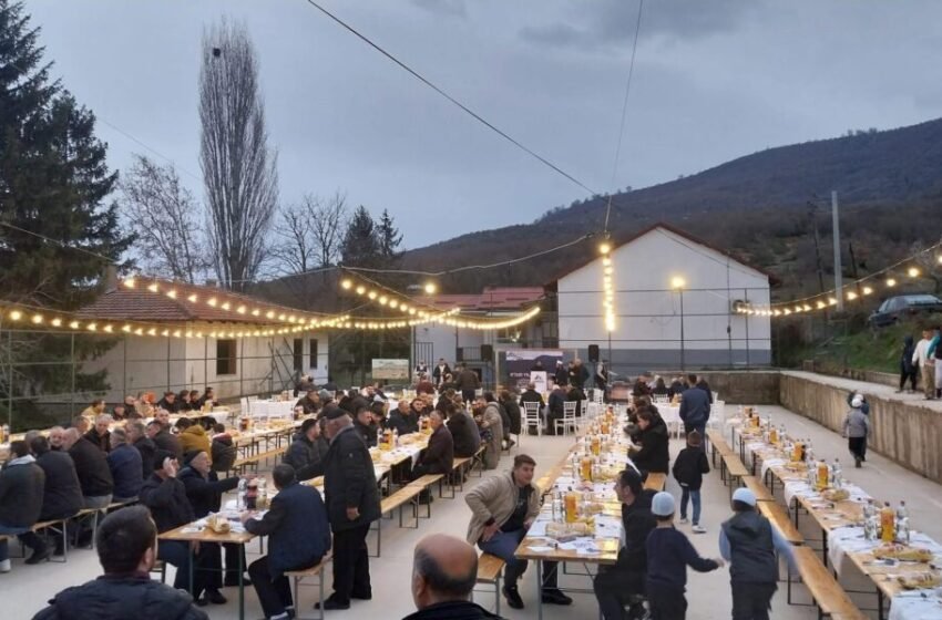 Ramadani në iftarin tradicional në Koliçan të Epërm: Aty ku tradita ruhet me krenari