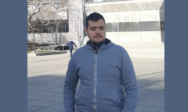 Zhduket 21 vjeçari në Prishtinë- Familja ia publikon fotografinë dhe kërkon ndihmën e qytetarëve