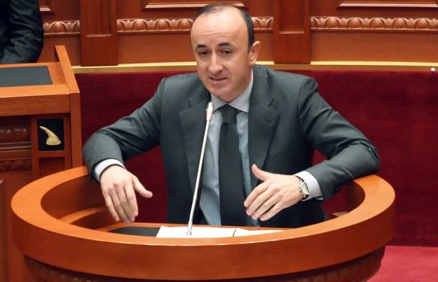 “Dash Sula rikthehet sot në listën e PD në Elbasan?”- Ja si përgjigjet zyrtari i lartë demokrat