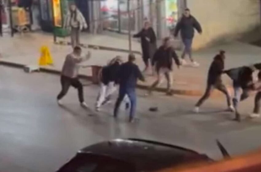 Pamje| Rrahje e rëndë në mes të disa personave në Obiliq