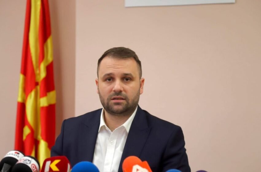 Durmishi sjell lajmin e mirë: Qeveria e miraton pagën minimale 400 euro!