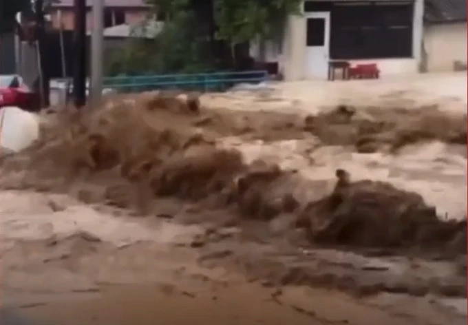 Shtatë muaj pas vërshimeve Qeveria nuk i ka ndarë buxhet Dragashit