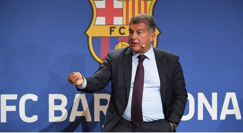 Barcelona i hap rrugën një futbollisti që të transferohet në Arabinë Suadite?!