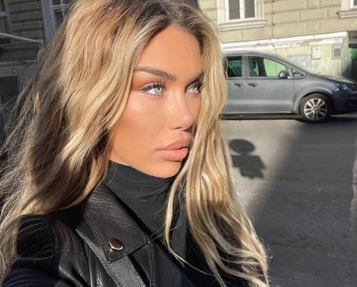  Adelina Tahiri reagon pas tragjedisë në Maqedoni