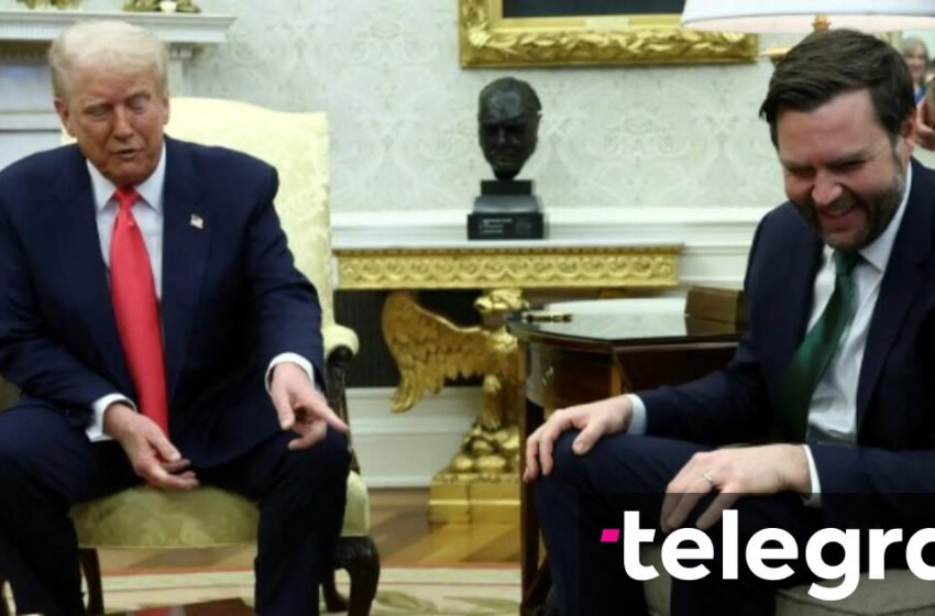Trump i drejtohet zëvendëspresidentit amerikan: Çka janë këto çorape, po më shpërqendrojnë