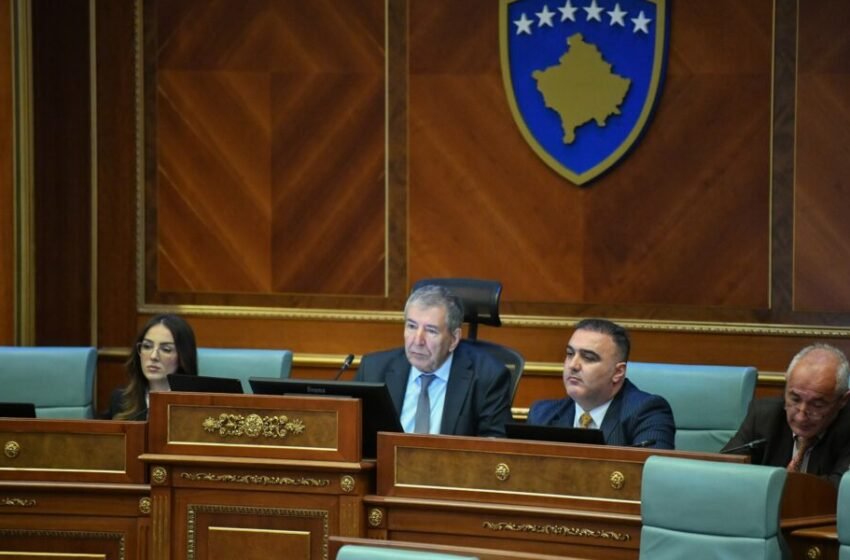 Për të katërtën herë, Albulena Haxhiu dështon të bëhet kryeparlamentare