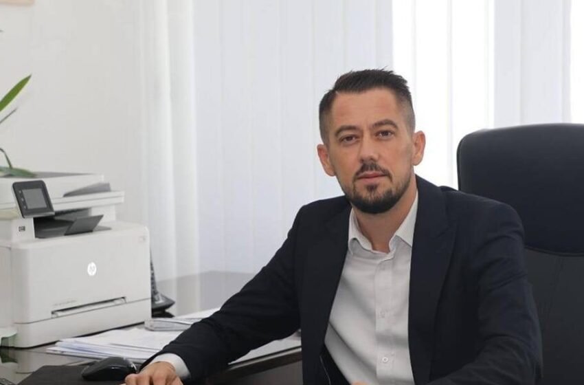 Tek drejtori Arifi nuk janë gjetur 20 mijë euro, dyshohet se i punësuari keqpërdori emrin e tij