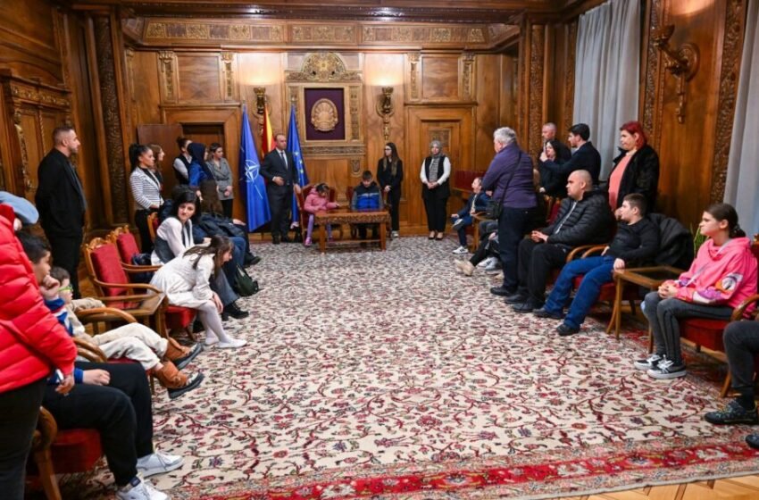 Gashi me rastin e Ditës së Ndërgjegjësimit për Autizmin: Bukuria e jetës është në pasurinë e diversiteteve tona