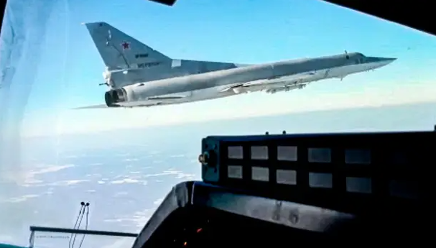 VIDEO / Putin humb bombarduesin supersonik, avioni ‘Backfire’ shpërthen në ajër