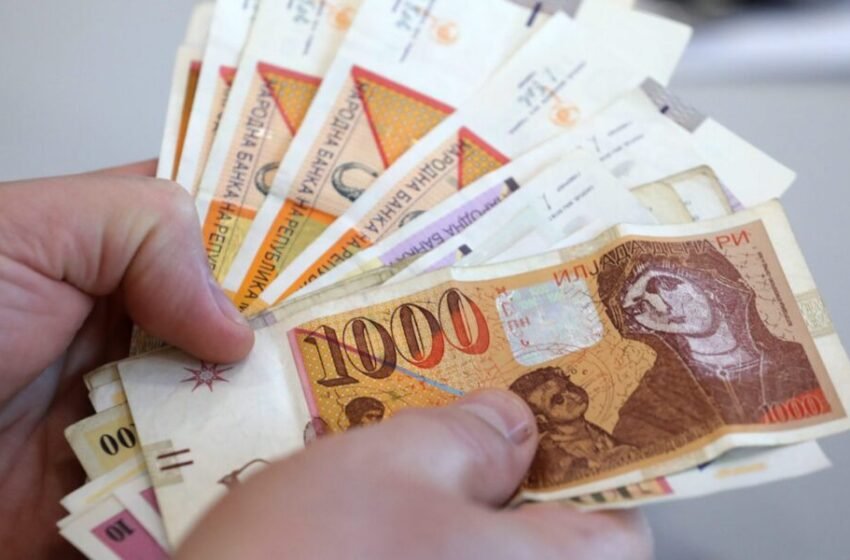 Rrogat në Maqedoninë e Veriut shënuan rritje afër 10 përqind