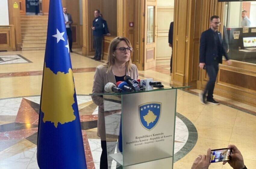 Bajrami: Ligji kërkon që ministrat të japin dorëheqje para certifikimit të zgjedhjeve