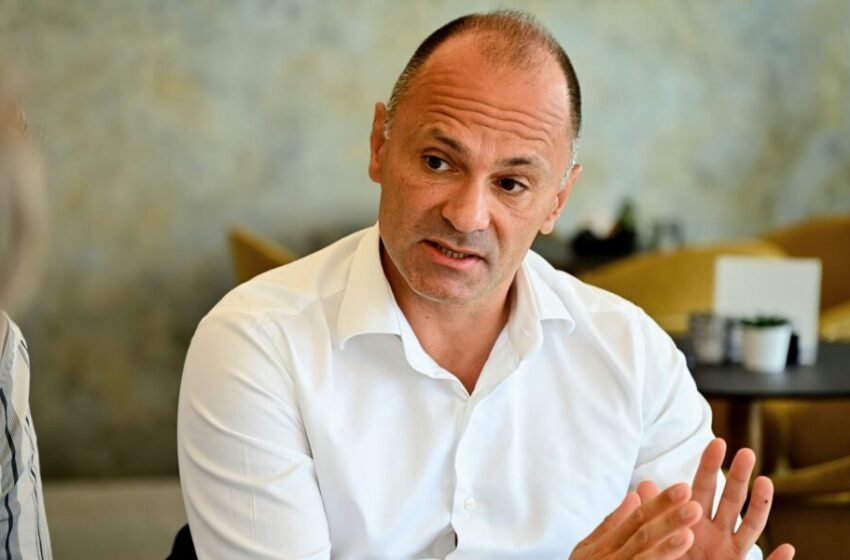 Filipçe do të iniciojë takim të partive parlamentare për ndryshimet kushtetuese