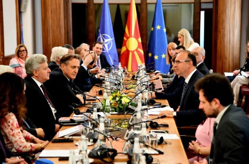 Gashi: Diplomacia kulturore mund të bëj atë çfarë diplomacia tradicionale nuk mund të arrijë