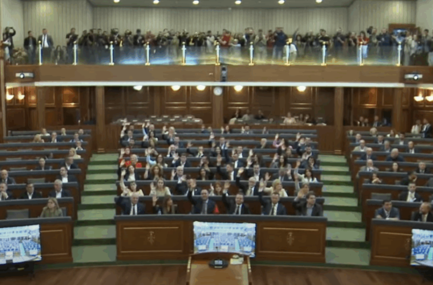 Përpjekja e re e VV’së u refuzua keq nga opozita- Dështon sërish, ndërpritet seanca