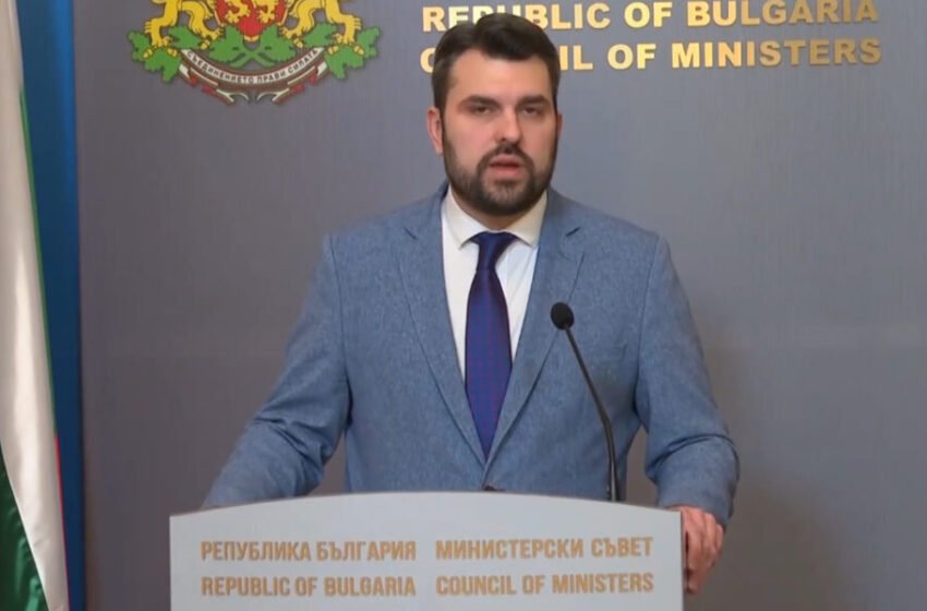 “Nuk do të lëshojmë pe asnjë centimetër”, Georgiev: Qëndrimi ndaj Maqedonisë mbetet i pandryshuar