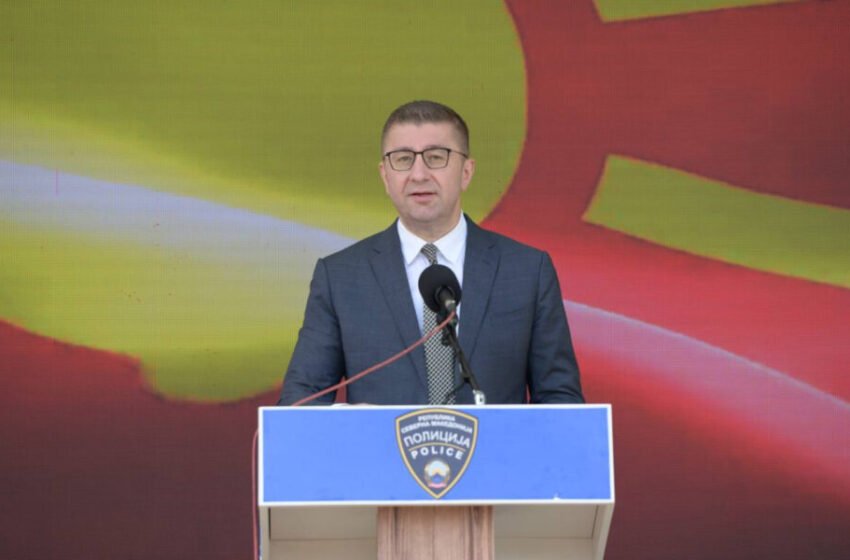 Mickoski për Ditën e Policisë: Misioni i policit është i shenjtë, nuk është vetëm uniformë