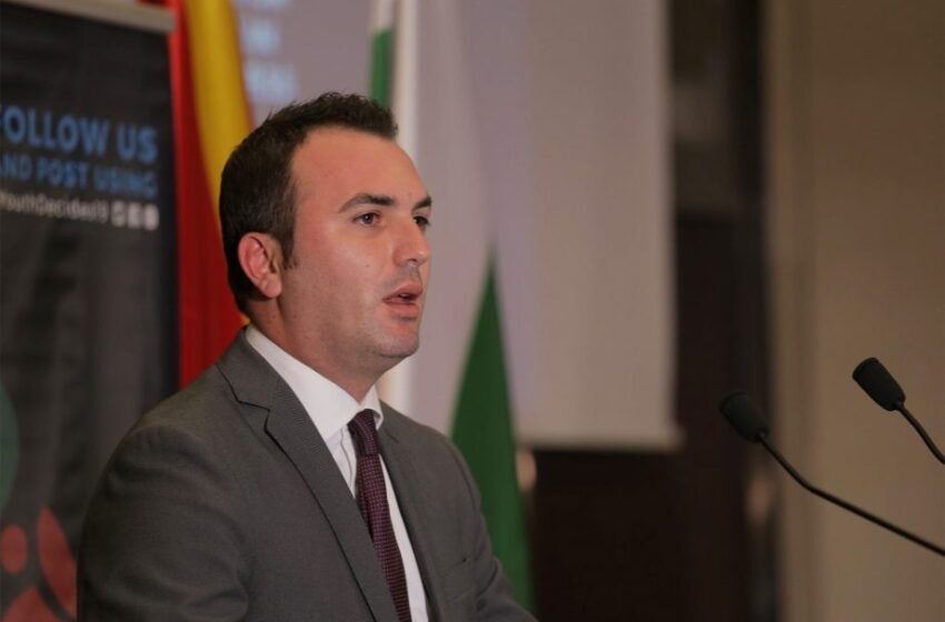 Arbër Ademi reagon për regjistrimin në Gërçec: 29.5% e konteston VMRO, Levica dhe vazalët e VREDI-t