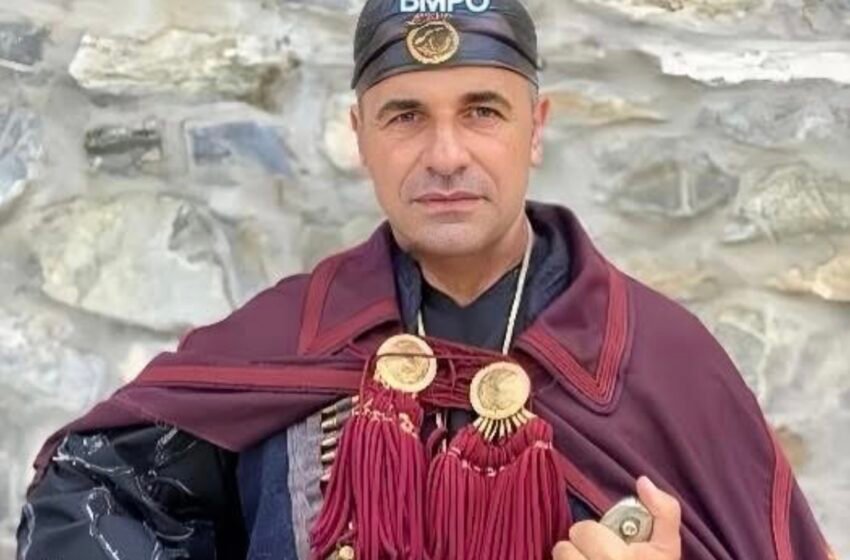 Arsovska ironizon me VMRO-DPMNE dhe Ganiun: “Висар не го даваме”version i ri i “името не го даваме”