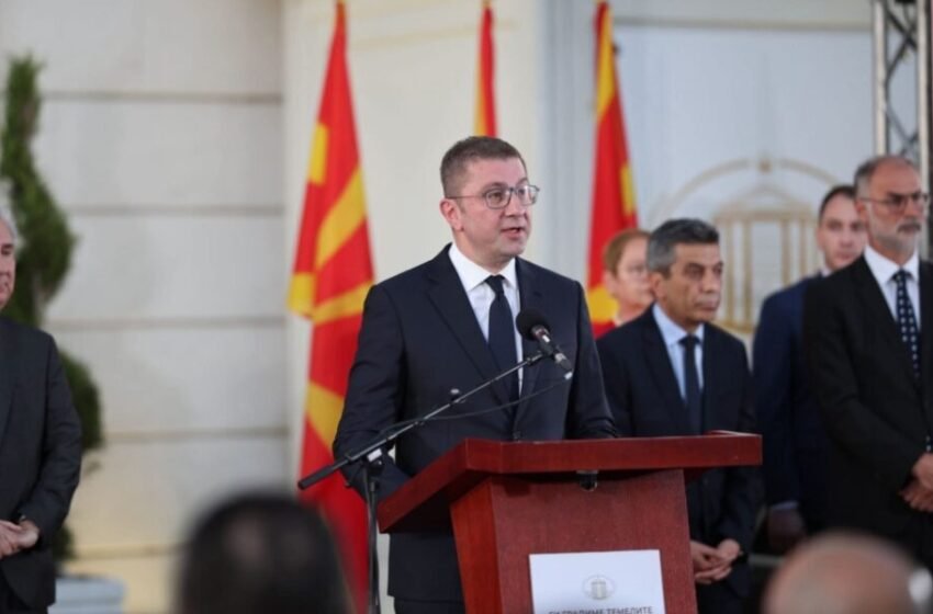 Degradimi institucional i shqiptarëve – një pasqyrë e sfidave nën qeverisjen VLEN