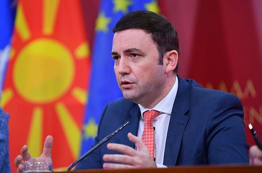 Bujar Osmani: Shteti është shndërruar në proksi të “Botës Serbe”, shqiptarët po poshtërohen!