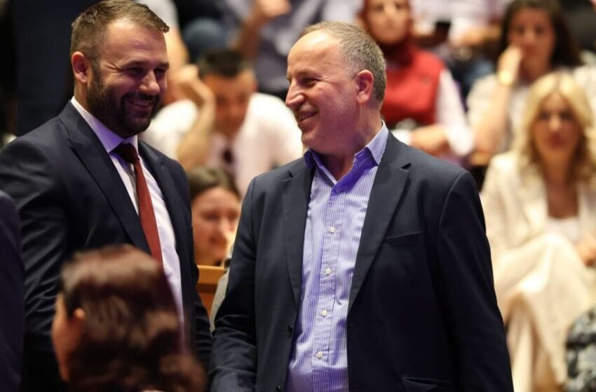 Adnan Azizi: “Bota serbe” ka marrë fund – shqiptarët nuk i mashtron më mjegulla e UDB-së!