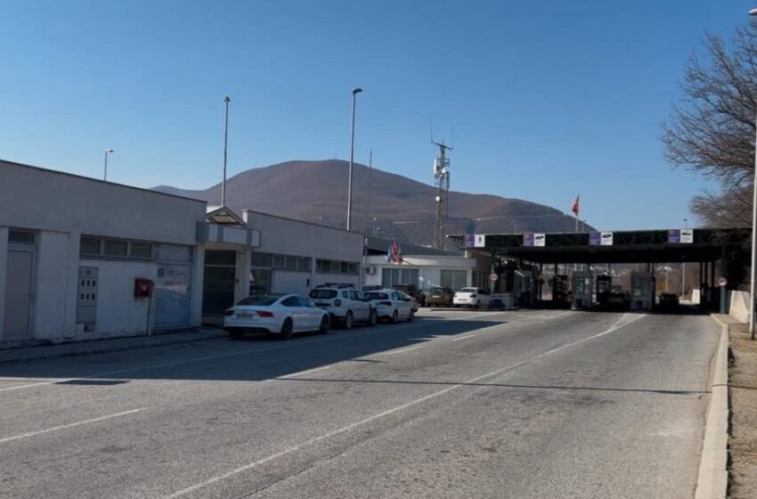 Normalizohet qarkullimi drejt pikës kufitare Bllacë, hiqet ndalesa për automjetet transportuese dhe autobusët