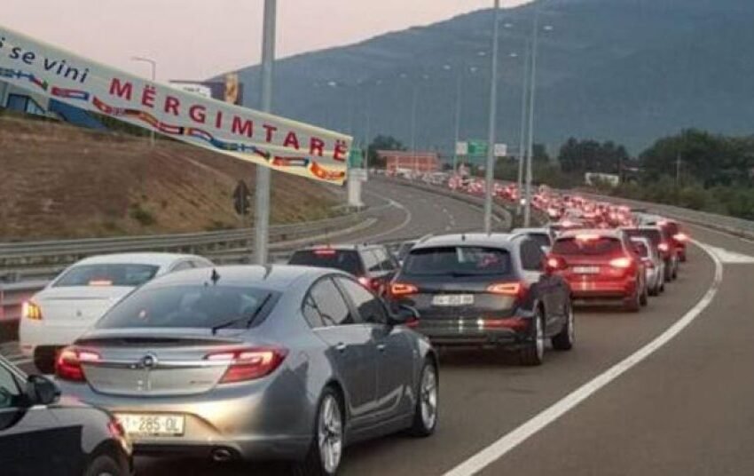Kthimi i mërgimtarëve ia ktheu buzëqeshjen Veshallës