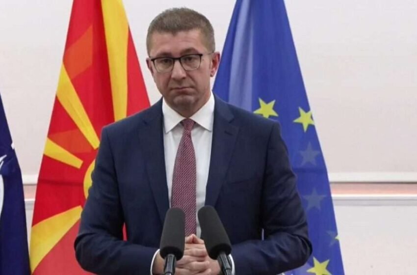 Mickoski: BDI-ja mashtroi shqiptarët me metodologjinë e regjistrimit të vitit 2021