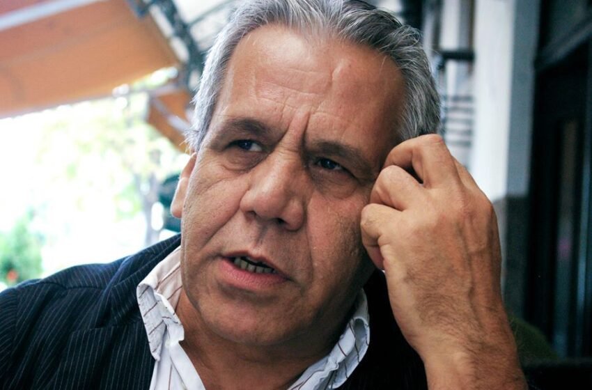 Për të gjallin kurorë me thera, për të vdekurin buqeta me lule!