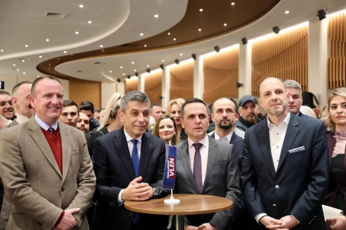 “Desinkronizimi brenda VLEN-it na shkatërroi” – Taravari tregon prapaskenat e ndarjes
