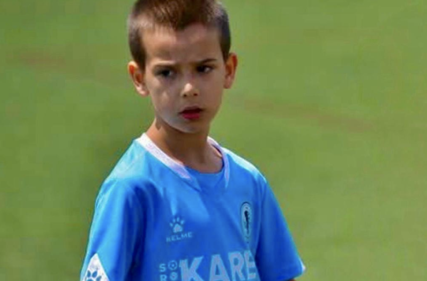Efecan Sait, talenti 8-vjeçar që po ngjitet në skenën ndërkombëtare të futbollit