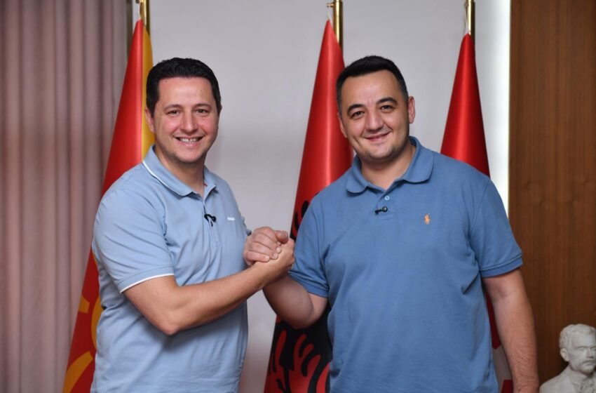 Valdet Xhaferi me porosi nga Gostivari: “Bashkë për Misionin e Tetorit”