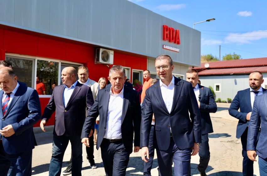  Mickoski: Rreth 12 milionë euro investojmë në Kumanovë për projekte infrastrukturore