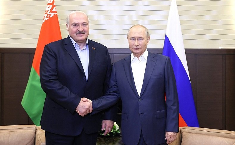  Rusia dhe Bjellorusia nisin stërvitje ushtarake të përbashkëta, alarmohet Perëndimi