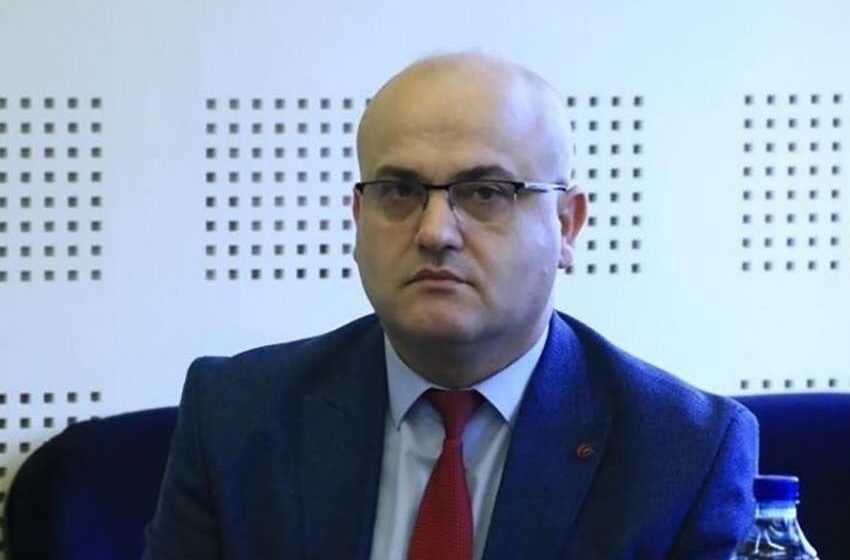  Hodhi akuza ndaj Kurtit, Haxhi Avdyli “shpërthen” ndaj Edita Tahirit – ia kujton marrëveshjet e dëmshme me Serbinë!