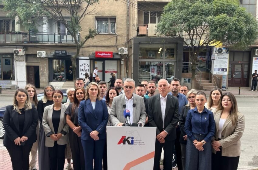  Bajram Rexhepi: Saubermacher po zhvat qytetarët me aminin e Kasamit