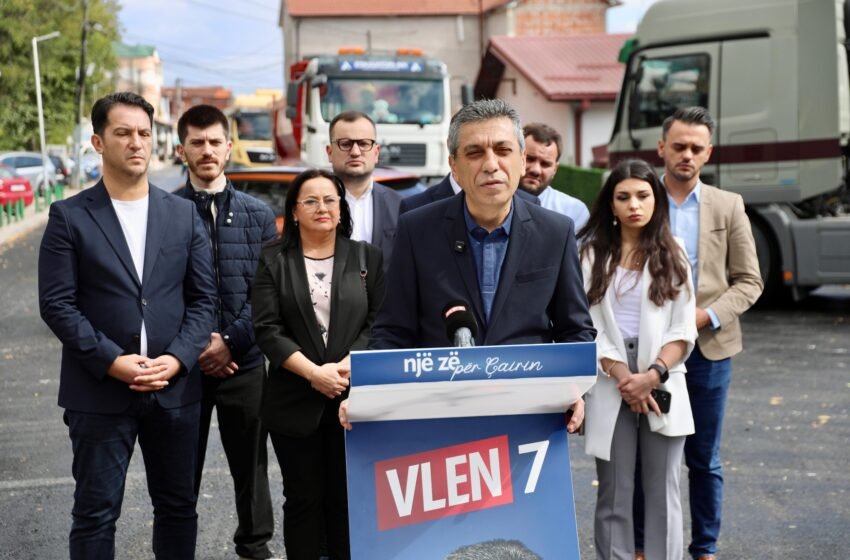  Izet Mexhiti “zhduk” Visar Ganiun: Inauguron investime në Çair pa praninë e tij