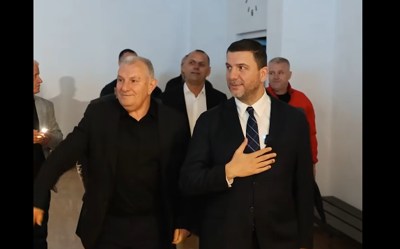  Memli Krasniqi: Shukri Buja është kryetari për të cilin Lipjani ka nevojë për të hapur një kapitull të ri