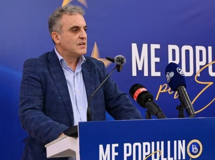  Bajram Rexhepi pranon humbjen në Tetovë: Përgjegjësia për këtë rezultat është krejtësisht e imja